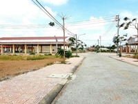 Đất mặt tiền thích hợp đầu tư tại TT.Thạnh Phú Đất mặt tiền thích hợp đầu tư tại TT.Thạnh Phú
