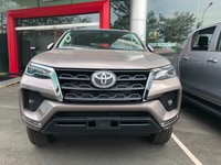Fortuner số sàn giảm giá & tặng bảo hiểm vật chất Fortuner số sàn giảm giá & tặng bảo hiểm vật chất