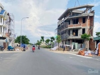 Cần sang lại (130m2) thổ cư cầu sáng tỉnh lộ 10 Cần sang lại (130m2) thổ cư cầu sáng tỉnh lộ 10