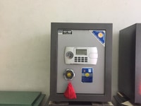 Xả kho Két Sắt k25 Điện Tử Đứng Xả kho Két Sắt k25 Điện Tử Đứng
