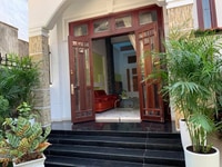 Nhà ngộp bán nhanh gía rẻ 5x12m, 5 tầng, lô góc đường 10m, gía 9.6 tỷ Nhà ngộp bán nhanh gía rẻ 5x12m, 5 tầng, lô góc đường 10m, gía 9.6 tỷ