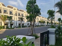 Bán căn nhà phố 2 tầng dt110m2, xây theo phong cách châu âu,giá 1,95ty Bán căn nhà phố 2 tầng dt110m2, xây theo phong cách châu âu,giá 1,95ty