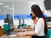 Công Ty Tuyển Kế Toán Làm Việc Tại Văn Phòng. Công Ty Tuyển Kế Toán Làm Việc Tại Văn Phòng.