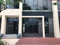 Chính chủ cho thuê Shophouse mặt phố Nguyễn Văn Huyên