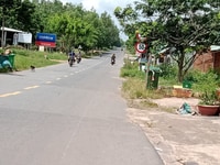 Bán gấp lô đất mặt tiền DT giá 2tr2/m2, còn thương lượng nhẹ Bán gấp lô đất mặt tiền DT giá 2tr2/m2, còn thương lượng nhẹ