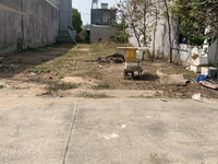Chú Bảy mình cần tiền cho con trai làm ăn nên bán gấp 200m2 đất thổ cư Chú Bảy mình cần tiền cho con trai làm ăn nên bán gấp 200m2 đất thổ cư