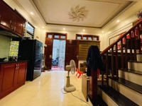 Nhà 2 mặt thoáng Bồ Đề, Hồng Tiến 31m, 5 tầng, sổ đỏ. Nhà 2 mặt thoáng Bồ Đề, Hồng Tiến 31m, 5 tầng, sổ đỏ.