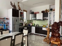 Bán biệt thự sân vườn Hùng Vương p9, tp đà lạt Bán biệt thự sân vườn Hùng Vương p9, tp đà lạt