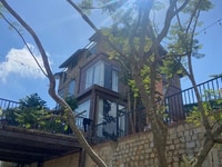 Bán biệt thự 200m View săn mây siêu đẹp có 1 0 2 Phường 7 - TP. Đà Lạt Bán biệt thự 200m View săn mây siêu đẹp có 1 0 2 Phường 7 - TP. Đà Lạt