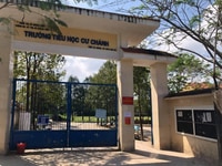 Đất kiệt ô tô Khải Định xã Thủy Bằng, TP Huế, cạnh trường TH Cư Chánh. Đất kiệt ô tô Khải Định xã Thủy Bằng, TP Huế, cạnh trường TH Cư Chánh.
