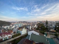 Khách sạn tiêu chuẩn 4 sao tại Hoàng Văn Thụ, P4, Đà Lạt. Nhìn là mê Khách sạn tiêu chuẩn 4 sao tại Hoàng Văn Thụ, P4, Đà Lạt. Nhìn là mê