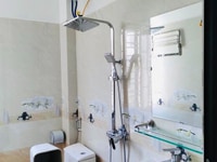 Nhà đẹp giá rẻ cách Trần Nhân Tông 100m. Nhà đẹp giá rẻ cách Trần Nhân Tông 100m.