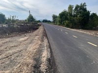 Bán lô đất mặt tiền đường Nguyễn Tri Phương Tx Lagi T.Bình Thuận. Bán lô đất mặt tiền đường Nguyễn Tri Phương Tx Lagi T.Bình Thuận.