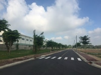 Cần Bán nhanh lô đất mặt tiền quốc lộ 13 và mặt đường DH516 Cần Bán nhanh lô đất mặt tiền quốc lộ 13 và mặt đường DH516