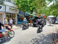 Siêu phẩm nhà Bạch Mai, mặt ngõ to hơn phố, vỉa hè, nhỉnh 9 tỷ. Siêu phẩm nhà Bạch Mai, mặt ngõ to hơn phố, vỉa hè, nhỉnh 9 tỷ.