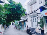 Cực Hiếm, Mặt Tiền HXH Cực Rẻ . Cho Thuê 10 triệu , Ngay Chợ và trườn Cực Hiếm, Mặt Tiền HXH Cực Rẻ . Cho Thuê 10 triệu , Ngay Chợ và trườn