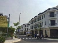 Ngộp nên cân cần bán gấp Khu dân cư Gò Đen . Nằm ngay chợ Gò Đen. SHR Ngộp nên cân cần bán gấp Khu dân cư Gò Đen . Nằm ngay chợ Gò Đen. SHR
