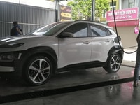 Bán xe Hyundai Kona AT 2.0 bản đặc biệt T12.2018 Bán xe Hyundai Kona AT 2.0 bản đặc biệt T12.2018