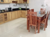 Cho thuê nhà đẹp ngõ 193 Văn Cao - 10tr - ô tô đỗ cửa. Cho thuê nhà đẹp ngõ 193 Văn Cao - 10tr - ô tô đỗ cửa.