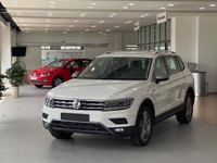 Bán Xe Volkswagen Tiguan S màu hot nhất Bán Xe Volkswagen Tiguan S màu hot nhất