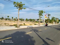 Với 13,7 triệu/m2 đã có thể sỡ hữu lô đất cực đẹp Với 13,7 triệu/m2 đã có thể sỡ hữu lô đất cực đẹp