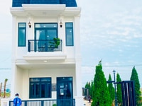Bán gấp nhà 5x15 gần chợ Hưng Long,1 trệt 1 lầu, mặt tiền lớn SD 135m2 Bán gấp nhà 5x15 gần chợ Hưng Long,1 trệt 1 lầu, mặt tiền lớn SD 135m2
