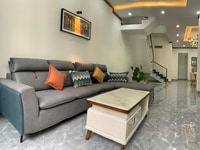 Nhà đẹp mới 100% MT sau chợ, gần TP cà phê. Vào ở ngay. Tặng nội thất Nhà đẹp mới 100% MT sau chợ, gần TP cà phê. Vào ở ngay. Tặng nội thất