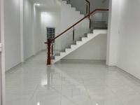 Chính chủ bán gấp nhà trệt lầu 75m2,cách ql13 100m gần trạm thu phí Chính chủ bán gấp nhà trệt lầu 75m2,cách ql13 100m gần trạm thu phí
