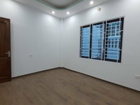 Bán gấp nhà ngõ 4m và 2m khu trung tâm. bãi ô tô đậu được 30 chiếc chỉ Bán gấp nhà ngõ 4m và 2m khu trung tâm. bãi ô tô đậu được 30 chiếc chỉ