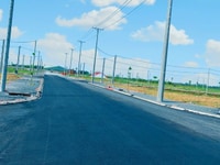 Hàng ngộp đất nền full thổ cư- Ngay cạnh trung tâm thương mại Hàng ngộp đất nền full thổ cư- Ngay cạnh trung tâm thương mại
