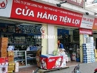 Cửa hàng bách hóa cần tuyển 2 nữ. Cửa hàng bách hóa cần tuyển 2 nữ.