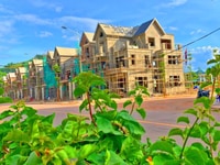 Cần bán nhà phố lô góc 3 mặt tiền DT 124 m2 giá chỉ 5ty5 tại TP Sơn La Cần bán nhà phố lô góc 3 mặt tiền DT 124 m2 giá chỉ 5ty5 tại TP Sơn La