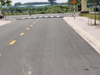 Bán gấp lô đất gần trung tâm hành chính - giá rẻ - dân cư sầm uất Bán gấp lô đất gần trung tâm hành chính - giá rẻ - dân cư sầm uất