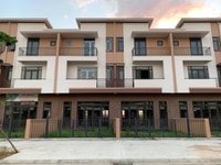 Chính chủ cần bán nhà tại phố đi bộ kinh donh buôn bán sử dụng đa năng Chính chủ cần bán nhà tại phố đi bộ kinh donh buôn bán sử dụng đa năng