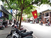 Cần bán gấp căn nhà mặt đường Cát Dài, lô góc 2 mặt tiền, vị trí đẹp Cần bán gấp căn nhà mặt đường Cát Dài, lô góc 2 mặt tiền, vị trí đẹp