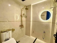 Nhà đẹp giá rẻ Phố Thái Hà Quận Đống Đa cách phố chỉ vài bước chân. Nhà đẹp giá rẻ Phố Thái Hà Quận Đống Đa cách phố chỉ vài bước chân.