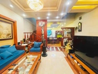 Bán nhà Chùa Bộc tặng full nội thất,2 giếng trời. 68Mx5TxMT6.8M-8.6 tỷ Bán nhà Chùa Bộc tặng full nội thất,2 giếng trời. 68Mx5TxMT6.8M-8.6 tỷ
