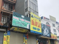 Cho thuê toàn bộ nhà làm cửa hàng và ở (mặt phố Ngô Gia tự) Cho thuê toàn bộ nhà làm cửa hàng và ở (mặt phố Ngô Gia tự)