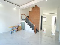 Bán gấp nhà gần KDC Trung Thành, tặng gói nội thất cao cấp, nhà riêng Bán gấp nhà gần KDC Trung Thành, tặng gói nội thất cao cấp, nhà riêng