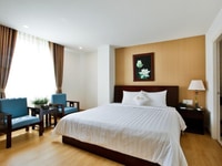 Cho thuê villa cao cấp giá rẻ Đường Khe Sanh Cho thuê villa cao cấp giá rẻ Đường Khe Sanh