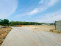 Đất giáp quốc lộ 13 1000m2 /sổ hồng riêng Đất giáp quốc lộ 13 1000m2 /sổ hồng riêng