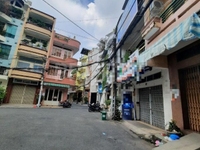 Cho Thuê nhà Ba Mặt Hẻm Xe Tải Đường Thành Thái - Phường 12 Quận 10. Cho Thuê nhà Ba Mặt Hẻm Xe Tải Đường Thành Thái - Phường 12 Quận 10.