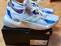 Đôi giày thiết kế tương lai - Adidas X9000L4 Boost Đôi giày thiết kế tương lai - Adidas X9000L4 Boost
