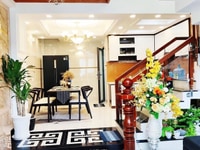 Bán nhà hẻm xe hơi 386 đường Lê Văn Sỹ phường 14 quận 3, DT: 4.2x18m Bán nhà hẻm xe hơi 386 đường Lê Văn Sỹ phường 14 quận 3, DT: 4.2x18m
