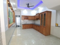 Chính chủ cần bán nhà 1 trệt 3 lầu gần BigC Dĩ An, nội thất sang trọng Chính chủ cần bán nhà 1 trệt 3 lầu gần BigC Dĩ An, nội thất sang trọng
