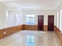 Cho thuê nhà 4 tầng mặt tiền 30 tháng 4, DTSD 680m2, giá 35 triệu Cho thuê nhà 4 tầng mặt tiền 30 tháng 4, DTSD 680m2, giá 35 triệu