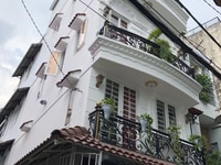 MT Diên Hồng P1 BT. 46.2m2 trệt 2 lầu, cho thuê 300tr/năm giá 5.95 tỷ MT Diên Hồng P1 BT. 46.2m2 trệt 2 lầu, cho thuê 300tr/năm giá 5.95 tỷ