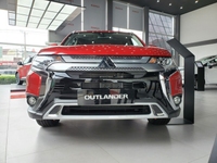 Mitsubishi Outlander 2.0 Cvt 2021, Tặng 50% Phí trước bạ & Phụ Kiện