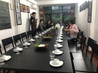Tuyển Nhân viên phục vụ bàn nam nữ Tuyển Nhân viên phục vụ bàn nam nữ
