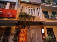 Cho thuê nhà 2 mặt tiền 61m2, 4,5T, oto để trong nhà, ở, vp, kho Cho thuê nhà 2 mặt tiền 61m2, 4,5T, oto để trong nhà, ở, vp, kho